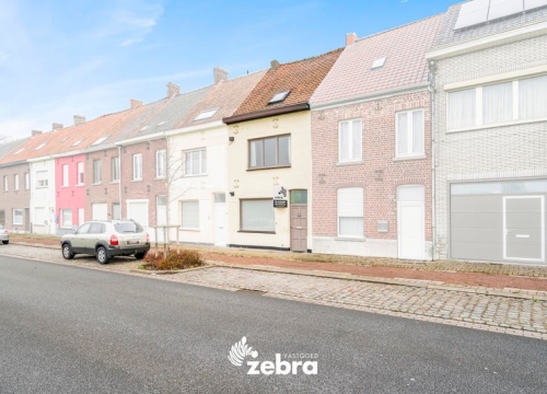 Charmante rijwoning met 3 slaapkamers nabij centrum Kortrijk!