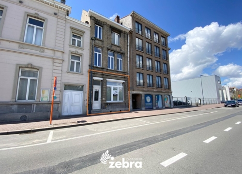 Instapklaar 1-slaapkamer appartement vlakbij het station van Roeselare!
