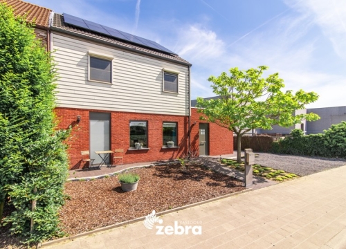 Recente HOB met 4 slaapkamers en ruime tuin te Roeselare!