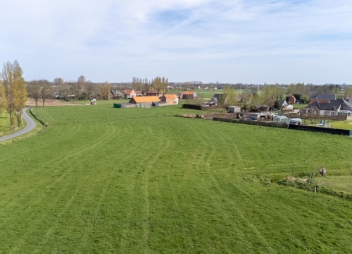 Gunstig gelegen landbouwgrond op een perceel van +/- 22.000 m²!