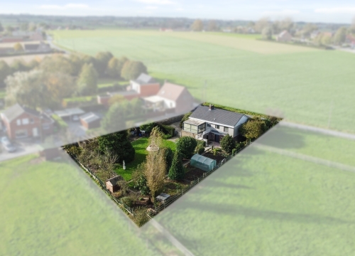 Open bebouwing met 3 slaapkamers, ruime tuin & garage te Aarsele (Tielt)