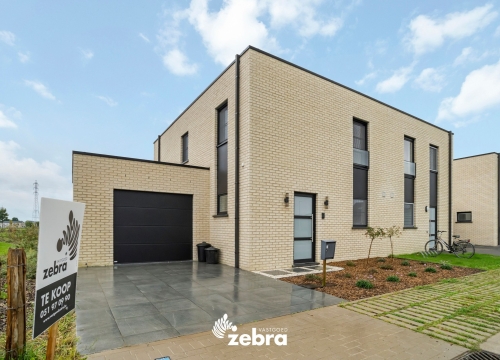Energiezuinige halfopen woning in een doodlopende straat te Roeselare!