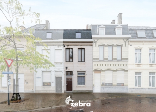 Te renoveren stadswoning te centrum Roeselare!