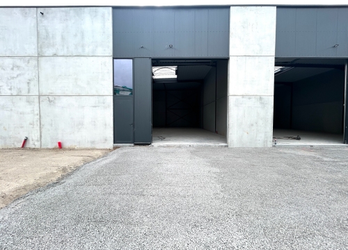 Uitstekend gelegen nieuwbouw KMO-unit te Clarysse Business Park Pittem!