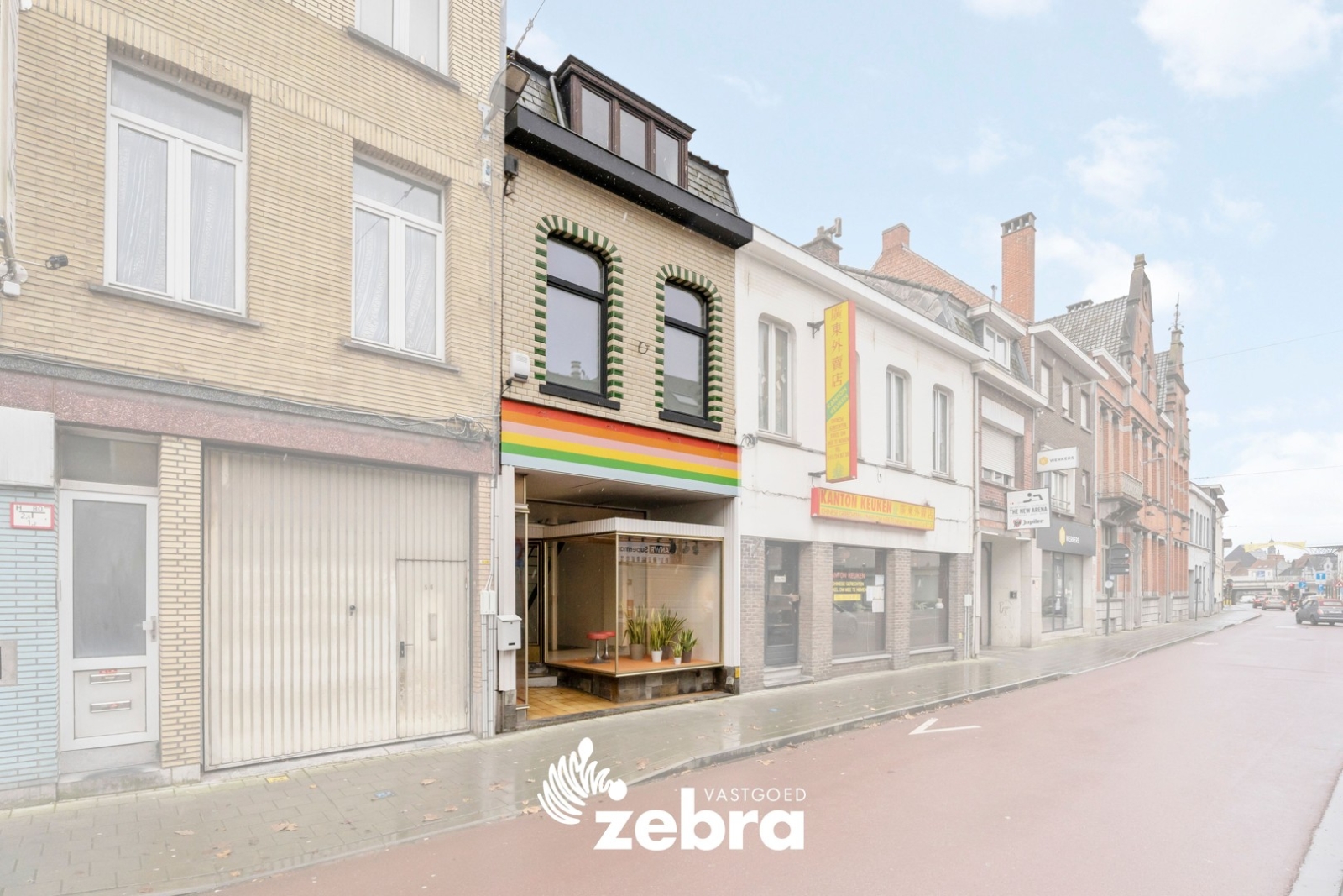 Stijlvol en veelzijdig handelspand op een toplocatie te Roeselare!