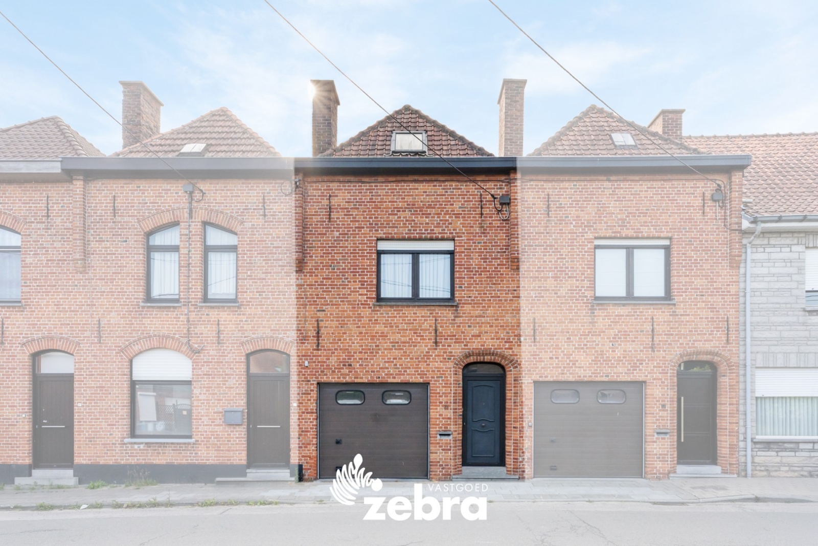 Instapklare gezinswoning met 3 slaapkamers en uitweg op toplocatie te Rumbeke (Roeselare)!